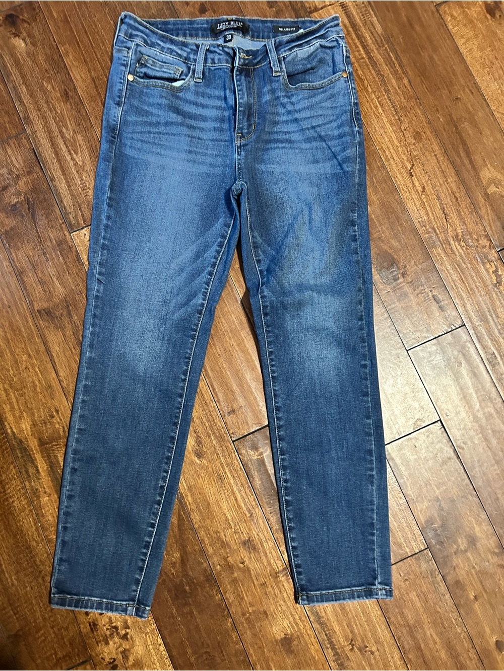 Judy Blue Jeans in Medium Blue Wash